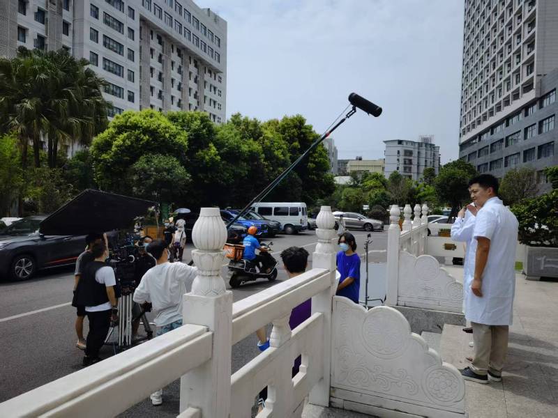 户县广告片拍摄公司低成本实现高规格制作的诀窍
